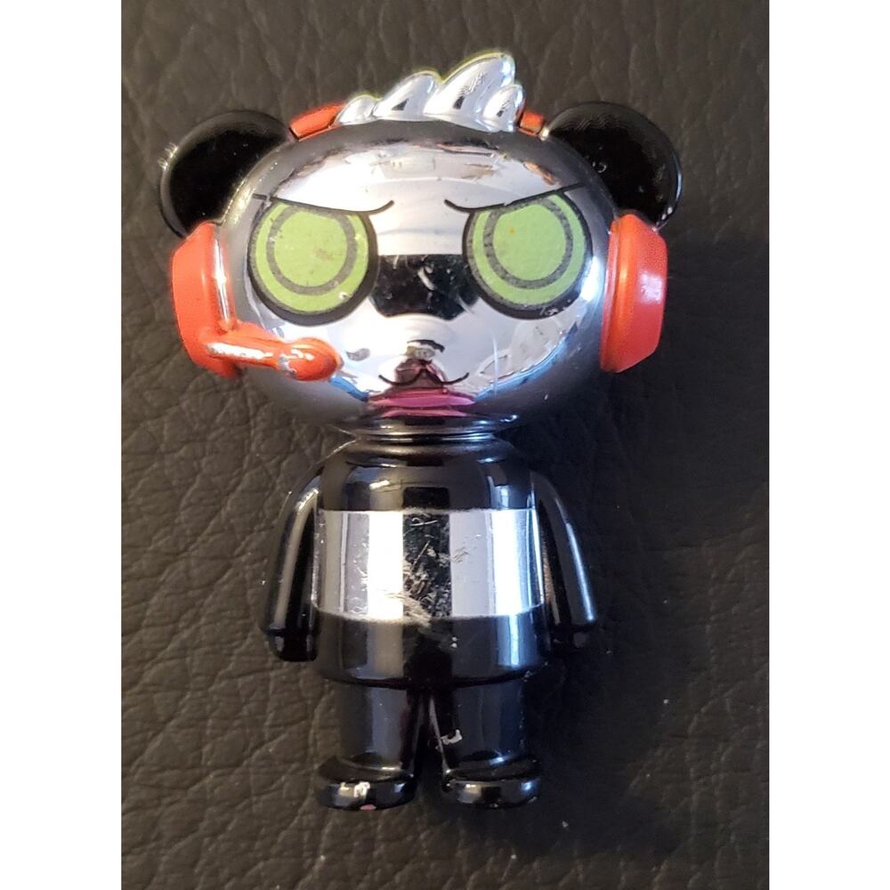 RYANS WORLD 2 INCH SILVER PANDA BY BONKERS TOYS - Picture 1 of 1